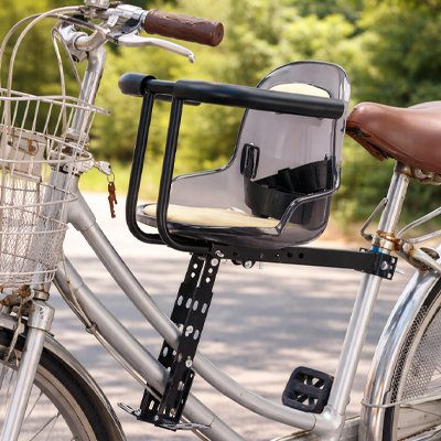 POURQUOI CHOISIR UN PORTE-BEBE VELO POUR LES SORTIES EN FAMILLE