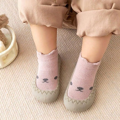 chaussure bebe rose pied