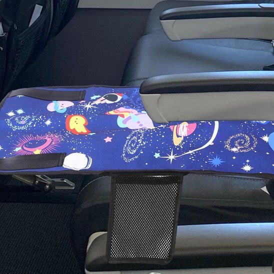 lit de voyage bebe compact securise espace